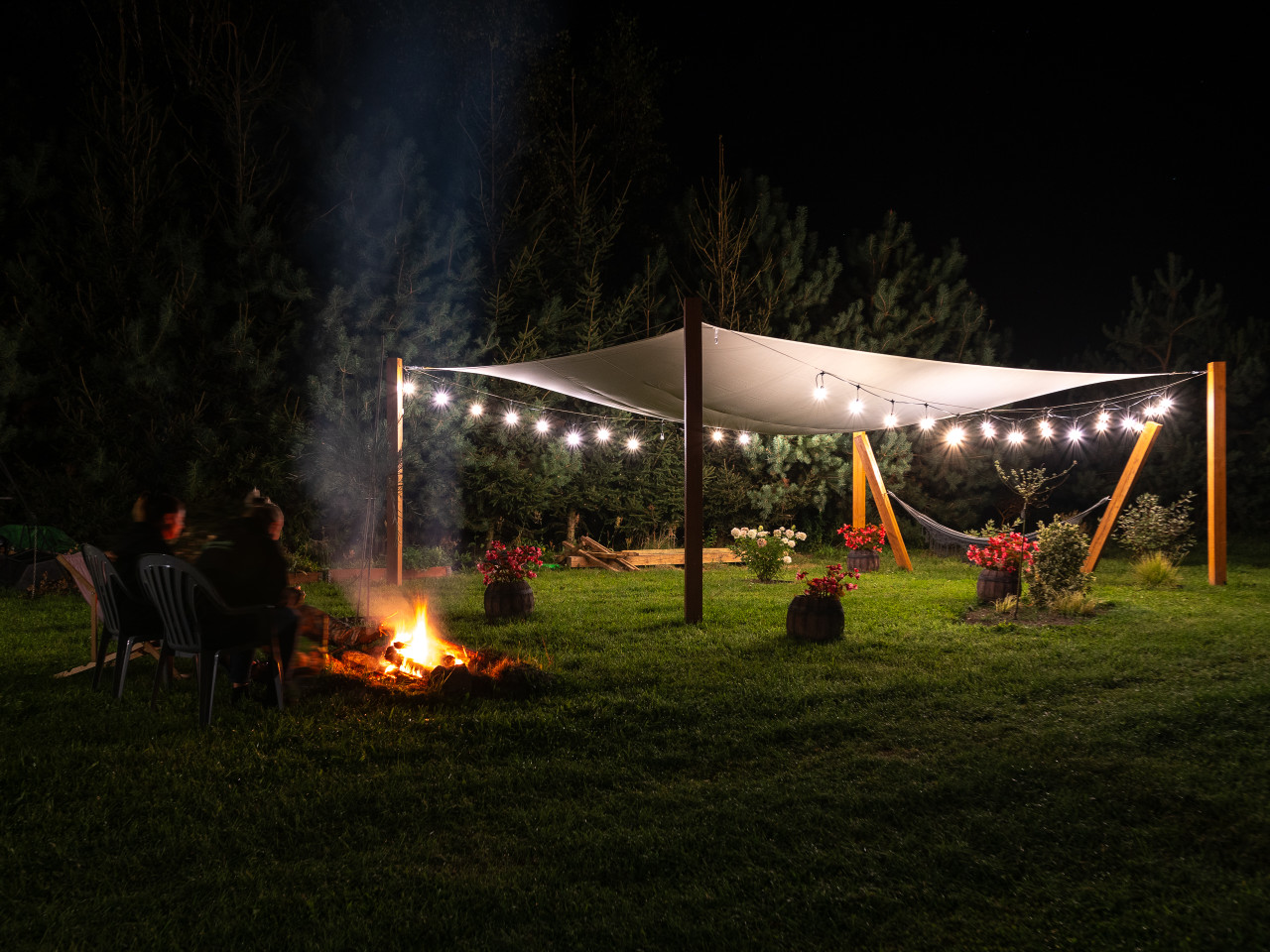 Sypialnia z dwoma pojedynczymi łóżkami